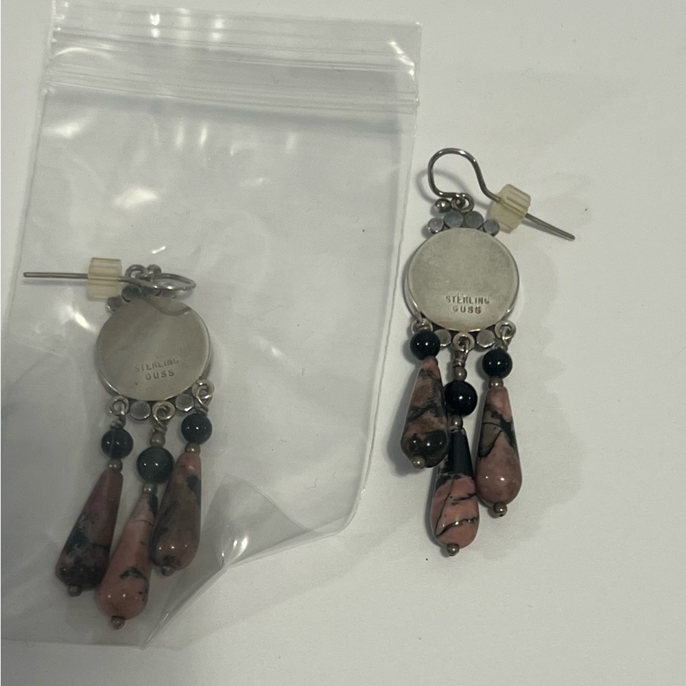 Source Unknown Black and Pink Cat Earrings - Picture 4 of 4
